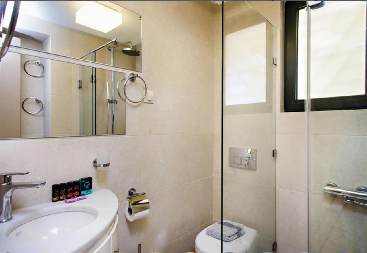 Lili Apartments,Oasis 2,5 Km From Hania Center Parigoria 외부 사진