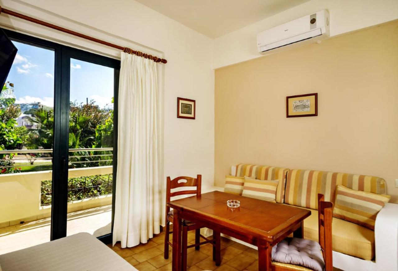 Lili Apartments,Oasis 2,5 Km From Hania Center Parigoria 외부 사진